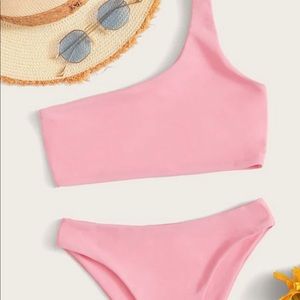 NWT One Shoulder Bikini Shein